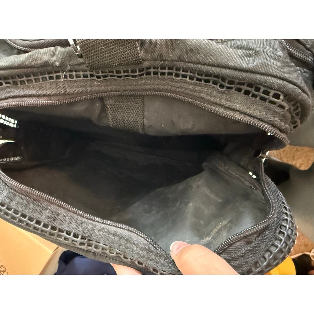 Vintage 90s TYR H20 Max Swim Fitness Duffle Bag Athlete Travel Gym Bag Black - Picture 5 of 16